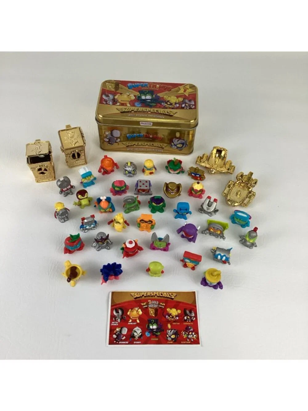 Super Things Series 1 Gold Collector Tin Rivals Of Kaboom Mini Figures Hideouts
